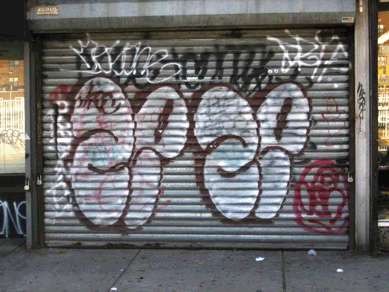 GRAFFITI:  ZE KOC