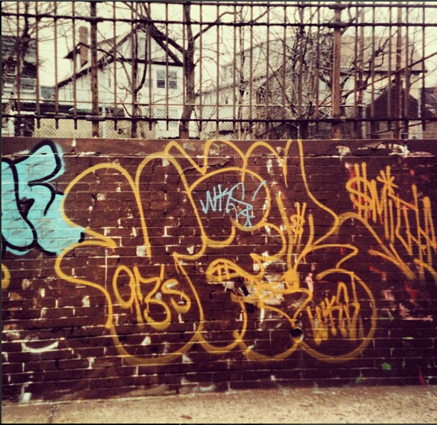 GRAFFITI:  VFR WKS SMITH