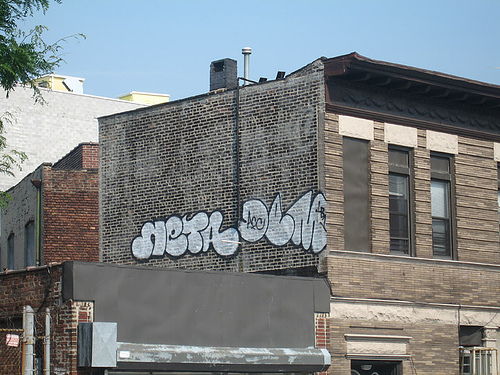 GRAFFITI:  NETA · DEM ACC 