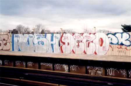 GRAFFITI:  RUSH · DECO