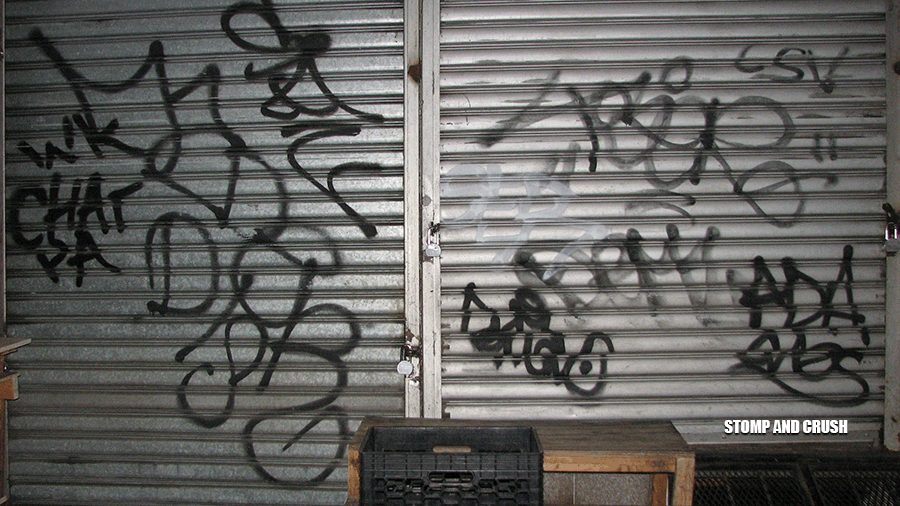 GRAFFITI: MADER DIS · TSER CSV