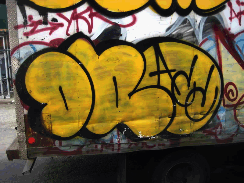 GRAFFITI:  DRO ACC · YKK