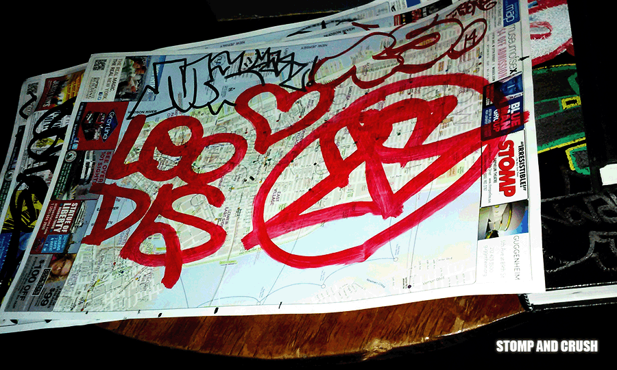 GRAFFITI:  LEO DIS · ZS · TS · MARZ