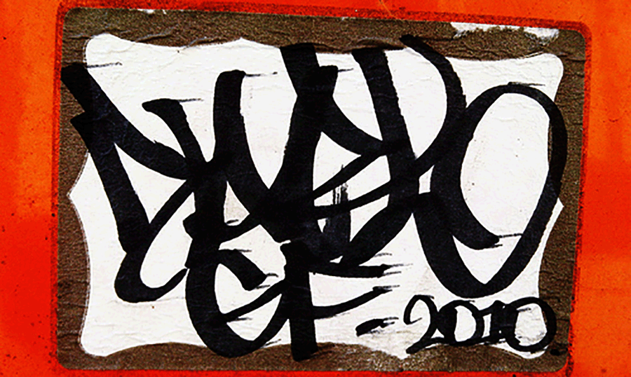 GRAFFITI:  DART GF 2010