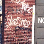 GRAFFITI: ASK GLK · AERO · LES · JAONE