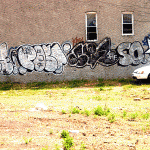 STREET GRAFFITI: JEE GOD BTC · POST AOW KAS · SO TDS · TRAP